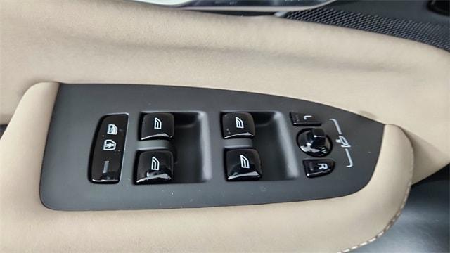 new 2026 Volvo XC90 car, priced at $62,445