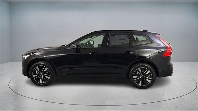 new 2026 Volvo XC60 car, priced at $58,015