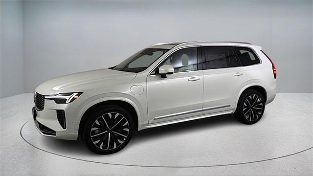 new 2026 Volvo XC90 Plug-In Hybrid car, priced at $85,625