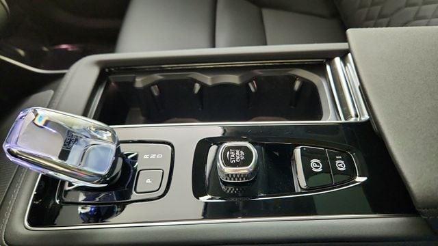 new 2026 Volvo XC90 car, priced at $62,345