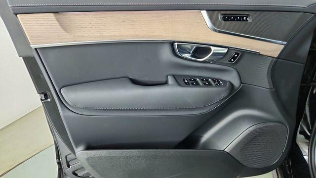 new 2026 Volvo XC90 car, priced at $62,345