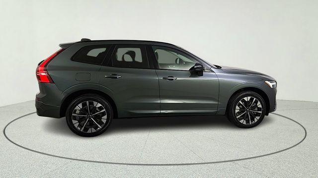new 2026 Volvo XC60 Plug-In Hybrid car, priced at $71,087
