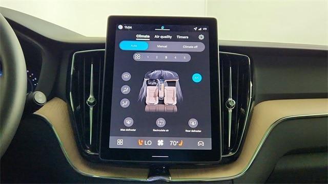 new 2026 Volvo XC60 car, priced at $58,105