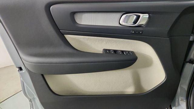 new 2026 Volvo XC40 car, priced at $49,757