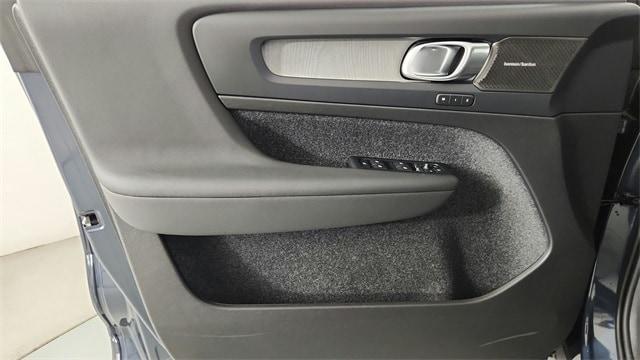 new 2026 Volvo XC40 car, priced at $48,225