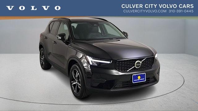 new 2026 Volvo XC40 car, priced at $43,395