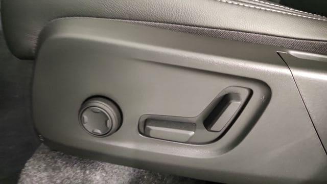 new 2026 Volvo XC40 car, priced at $43,395