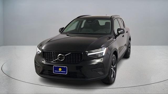 new 2026 Volvo XC40 car, priced at $43,395