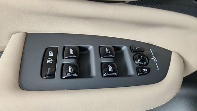 new 2026 Volvo XC90 Plug-In Hybrid car, priced at $84,455