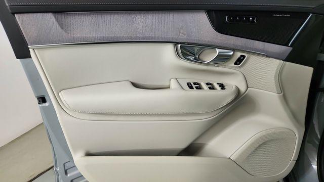 new 2026 Volvo XC90 Plug-In Hybrid car, priced at $85,745