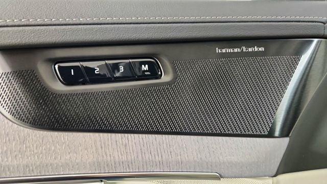 new 2026 Volvo XC90 Plug-In Hybrid car, priced at $85,745