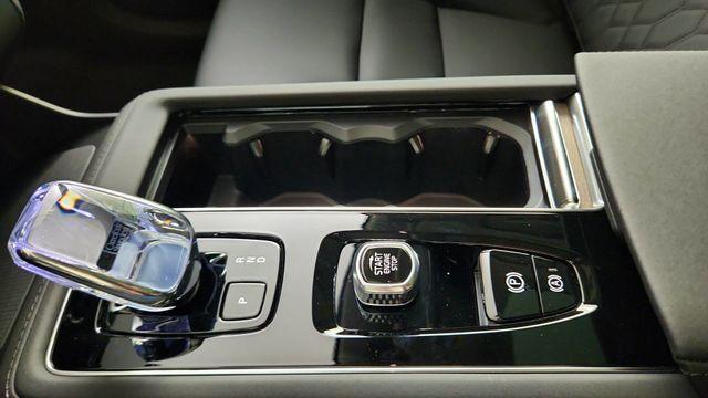 new 2026 Volvo XC90 car, priced at $67,770