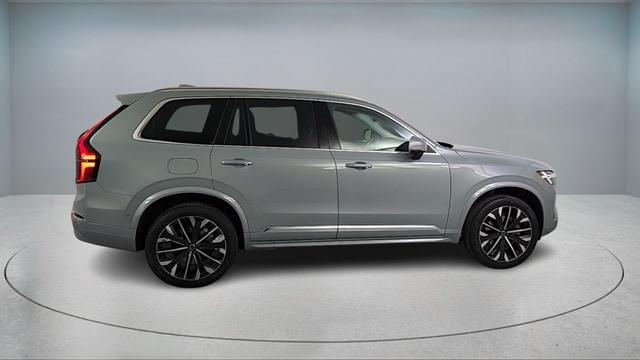 new 2026 Volvo XC90 car, priced at $75,270