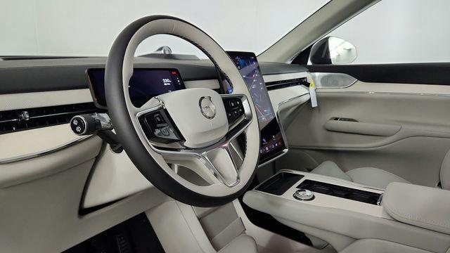 new 2025 Volvo EX90 car, priced at $90,320