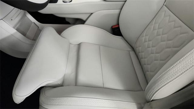 new 2025 Volvo EX90 car, priced at $90,320