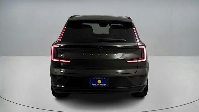 new 2025 Volvo EX90 car, priced at $90,320