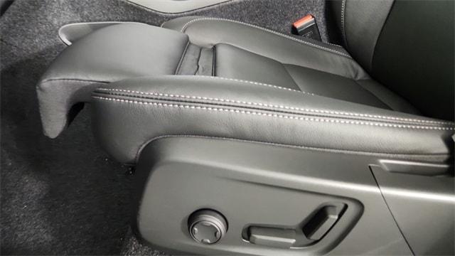 new 2026 Volvo XC40 car, priced at $53,975