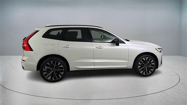 new 2026 Volvo XC60 Plug-In Hybrid car, priced at $75,355