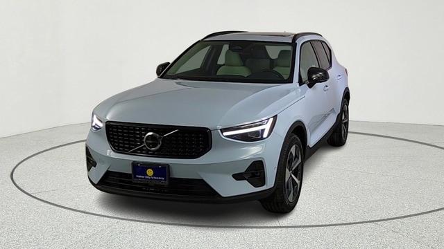 new 2026 Volvo XC40 car, priced at $50,260