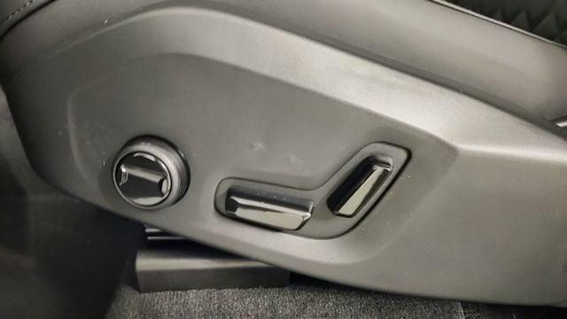 new 2026 Volvo XC90 Plug-In Hybrid car, priced at $81,270