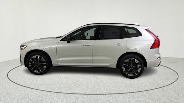 new 2026 Volvo XC60 car, priced at $58,105