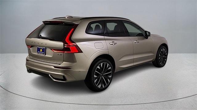 new 2026 Volvo XC60 Plug-In Hybrid car, priced at $75,235