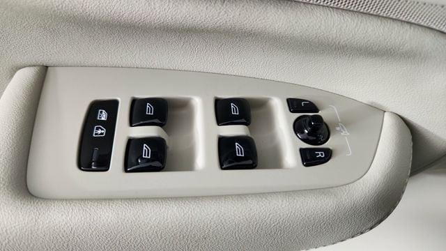 new 2026 Volvo XC90 Plug-In Hybrid car, priced at $86,744