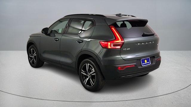 new 2026 Volvo XC40 car, priced at $46,095