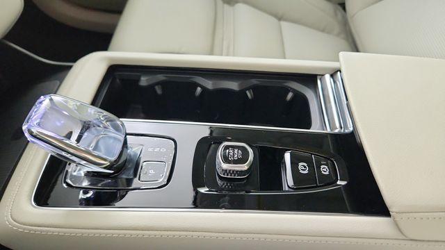 new 2025 Volvo XC90 car, priced at $77,845