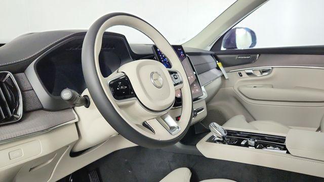 new 2026 Volvo XC90 car, priced at $76,105