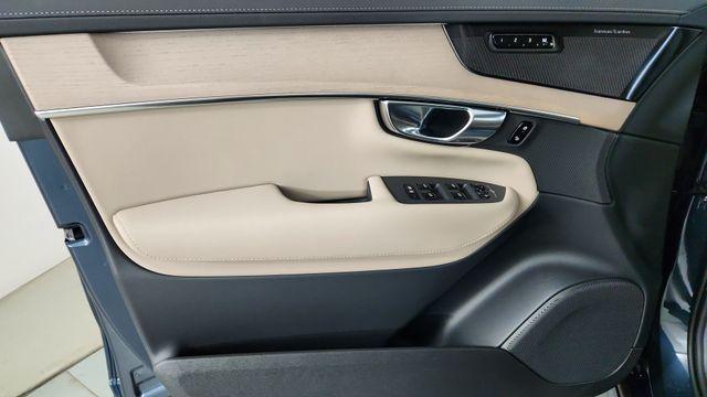 new 2026 Volvo XC90 Plug-In Hybrid car, priced at $81,995