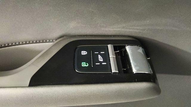 new 2026 Volvo EX90 car, priced at $88,312