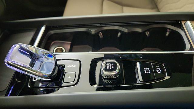 new 2026 Volvo XC60 car, priced at $55,451