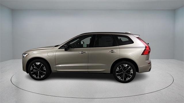 new 2026 Volvo XC60 Plug-In Hybrid car, priced at $69,285