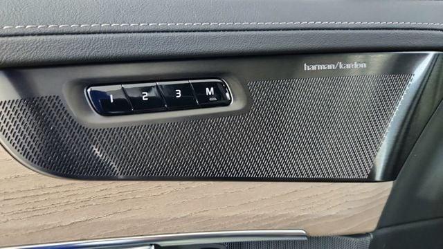 new 2026 Volvo XC90 Plug-In Hybrid car, priced at $81,995