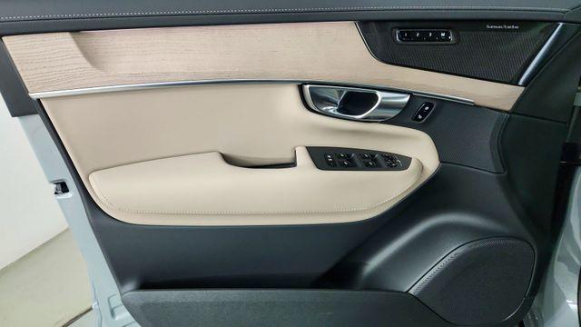 new 2026 Volvo XC90 Plug-In Hybrid car, priced at $81,995