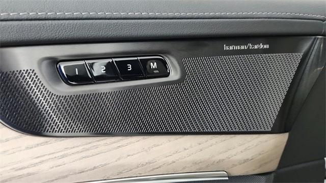 new 2026 Volvo XC90 car, priced at $75,535