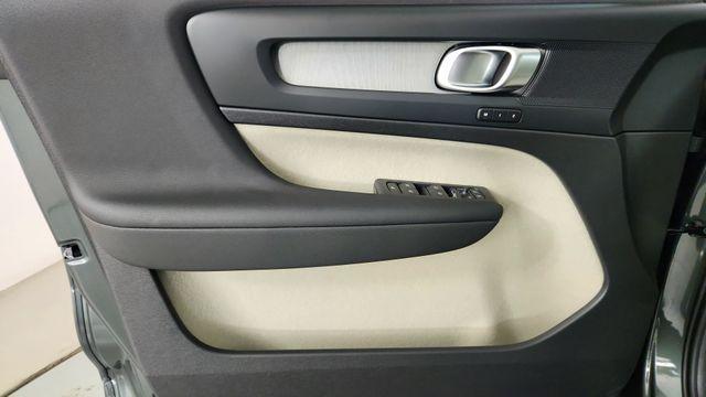 new 2026 Volvo XC40 car, priced at $50,260