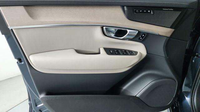 new 2026 Volvo XC90 car, priced at $75,535