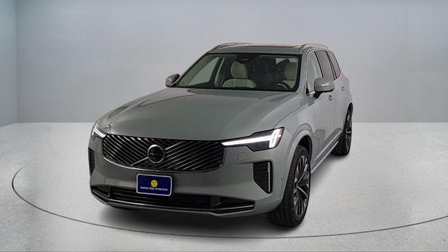 new 2026 Volvo XC90 car, priced at $75,270
