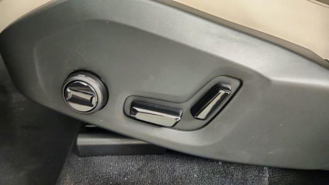 new 2026 Volvo XC90 Plug-In Hybrid car, priced at $81,545