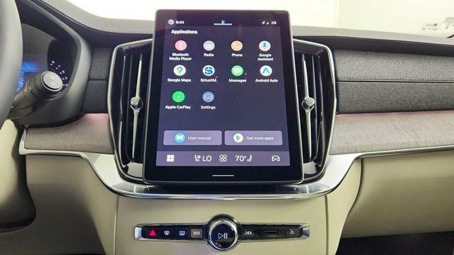 new 2026 Volvo XC90 car, priced at $75,270