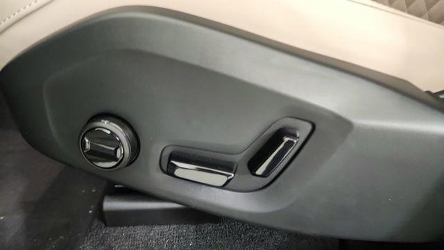 new 2026 Volvo XC60 Plug-In Hybrid car, priced at $69,405