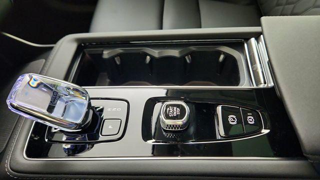 new 2026 Volvo XC90 car, priced at $68,160