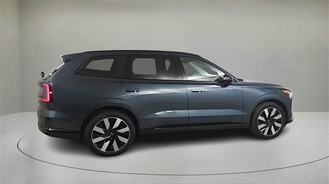 new 2025 Volvo EX90 car, priced at $93,820