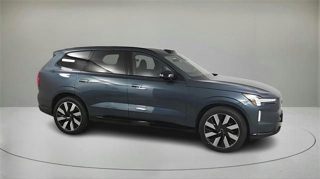 new 2025 Volvo EX90 car, priced at $93,820
