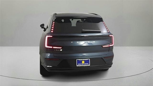 new 2025 Volvo EX90 car, priced at $93,820