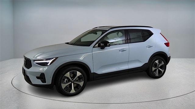new 2026 Volvo XC40 car, priced at $50,260