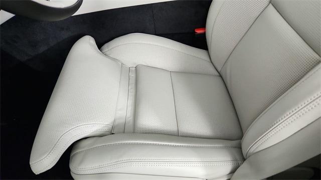 new 2026 Volvo XC60 Plug-In Hybrid car, priced at $75,235