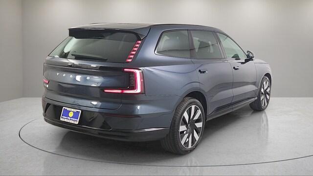 new 2025 Volvo EX90 car, priced at $92,340